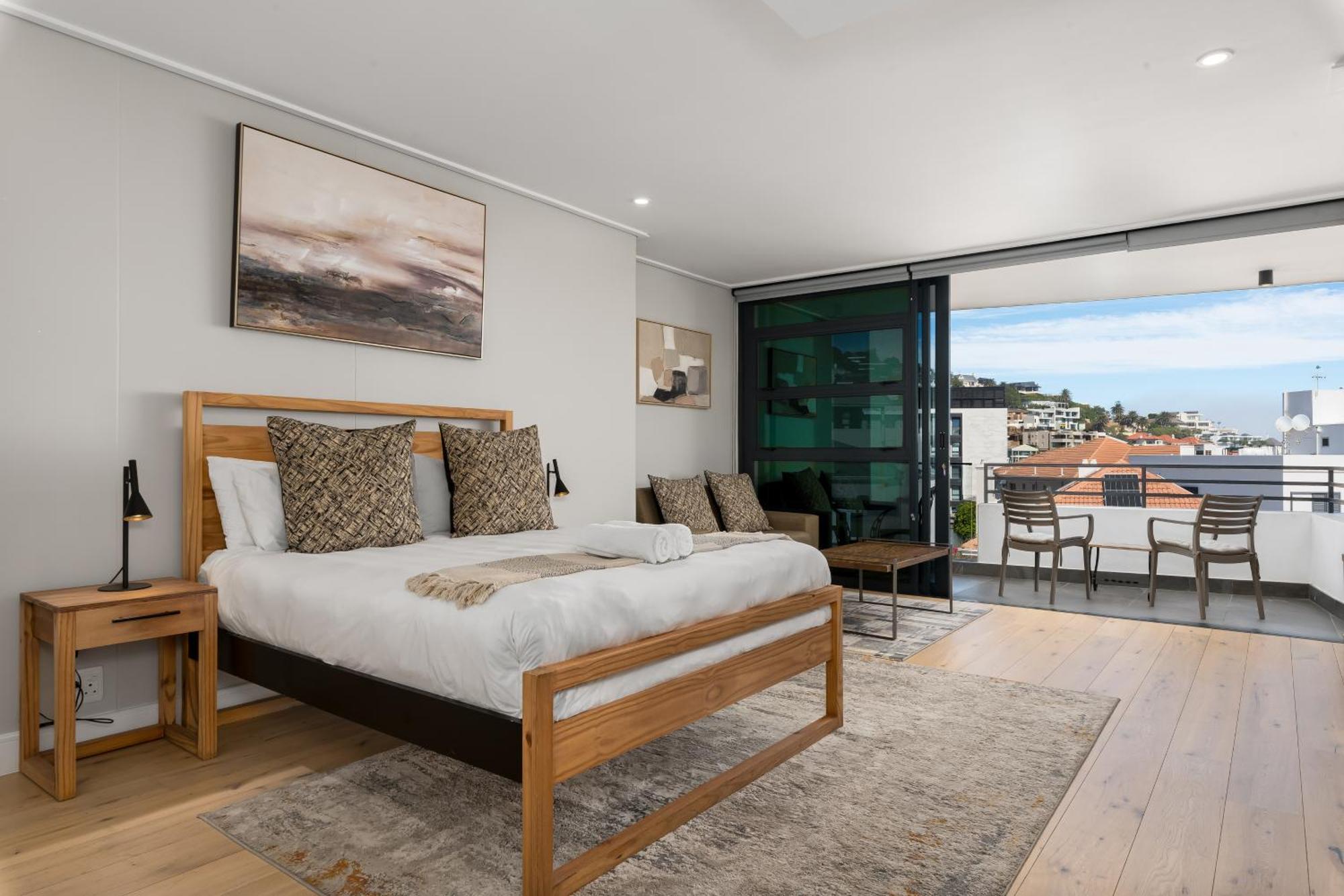 7 On Bantry * Kaapstad
